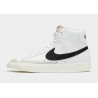 Nike Blazer Mid 77